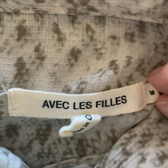 Avec Les Filled Animal Print Blouse - Picture 8 of 9